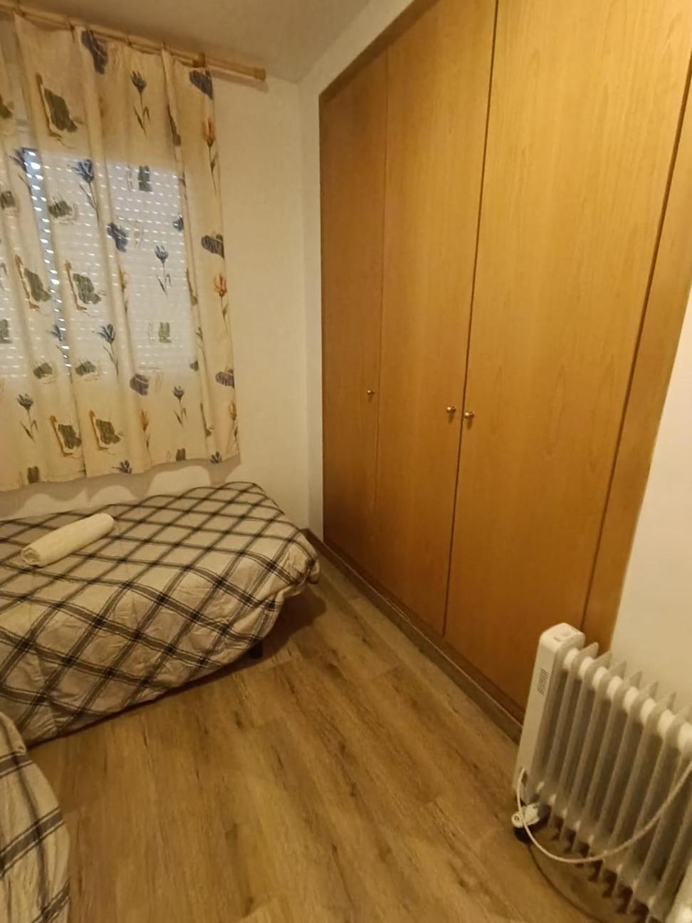 Apartamento Pilar Solo Familias 甘迪亚 外观 照片