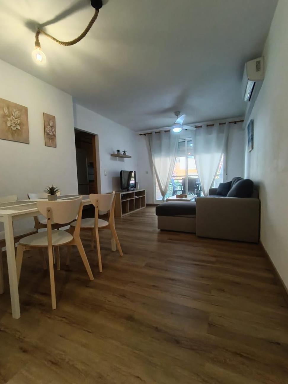 Apartamento Pilar Solo Familias 甘迪亚 外观 照片